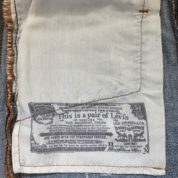 Levi’s 501 Cut Off Shorts in Roadside Blues - Picture 10 of 12